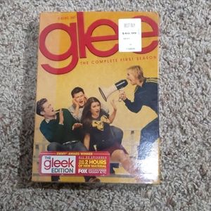 Glee complete Season 1